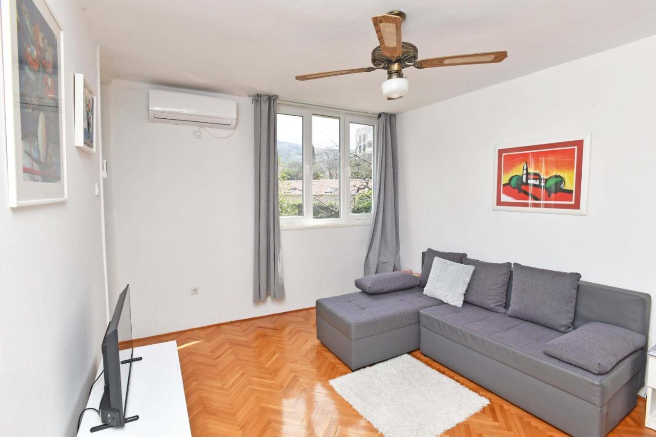 Demass Apartment - Cozy, Free Parking And Wifi ドゥブロブニク エクステリア 写真